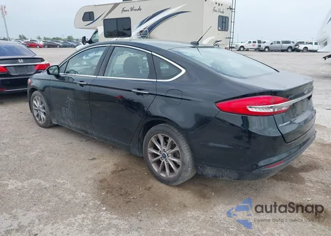 2017 Ford Fusion Se z USA, uszkodzony, nr VIN 3FA6P0HD4HR334580